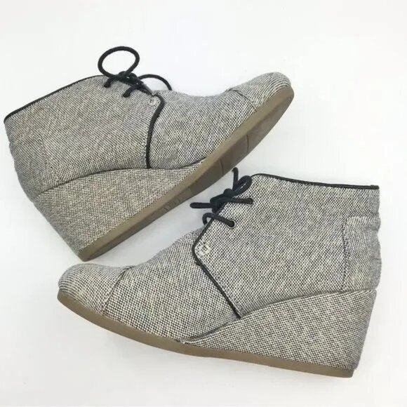 TOMS Kala Tweed Metallic Wedge Lace Up Booties - Picture 3 of 8